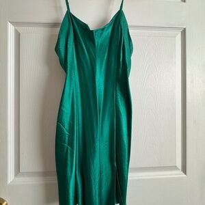 Victoria’s Secret satin sleep ware (size M)